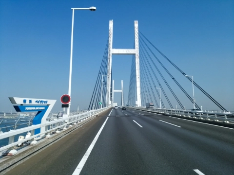 ベイブリッジでの走行風景
