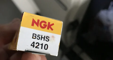 NGKプラグ