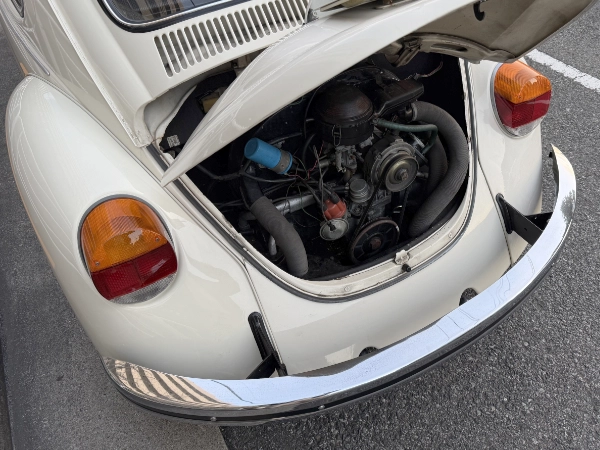 メッキバンパーピッカピッカに