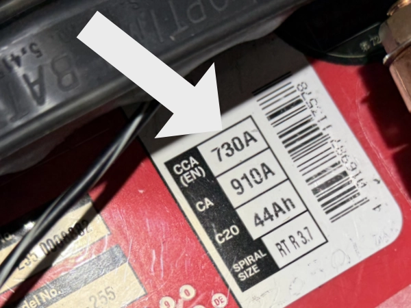 バッテリー記載のCCA値　EN規格