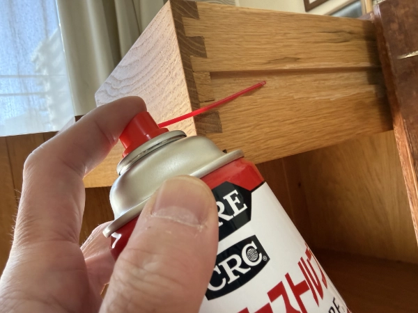 ドライファストルブを木製引き出しに